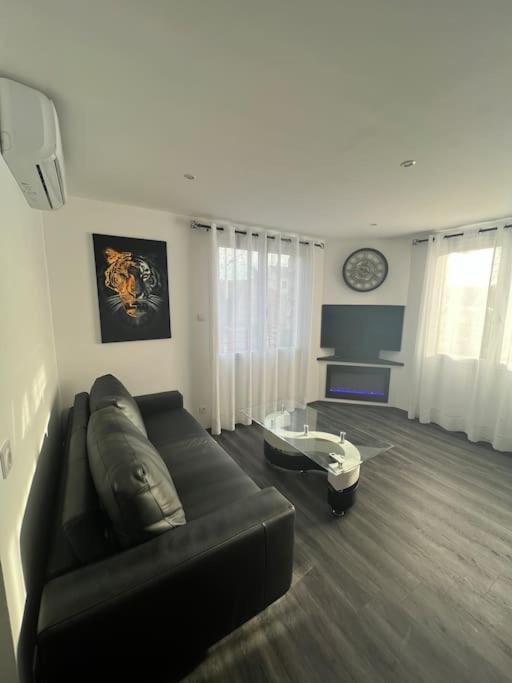 Ferienwohnung Appart De Luxe Tout Confort Jusqu A 4 Personnes Triel-sur-Seine Exterior foto